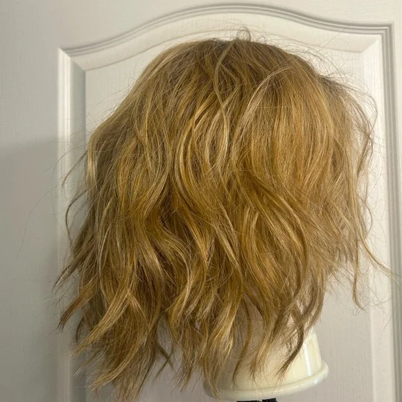 Belle Tress Columbia Lace Front Wig‎ Rooted Golden Brown - Picture 4 of 7